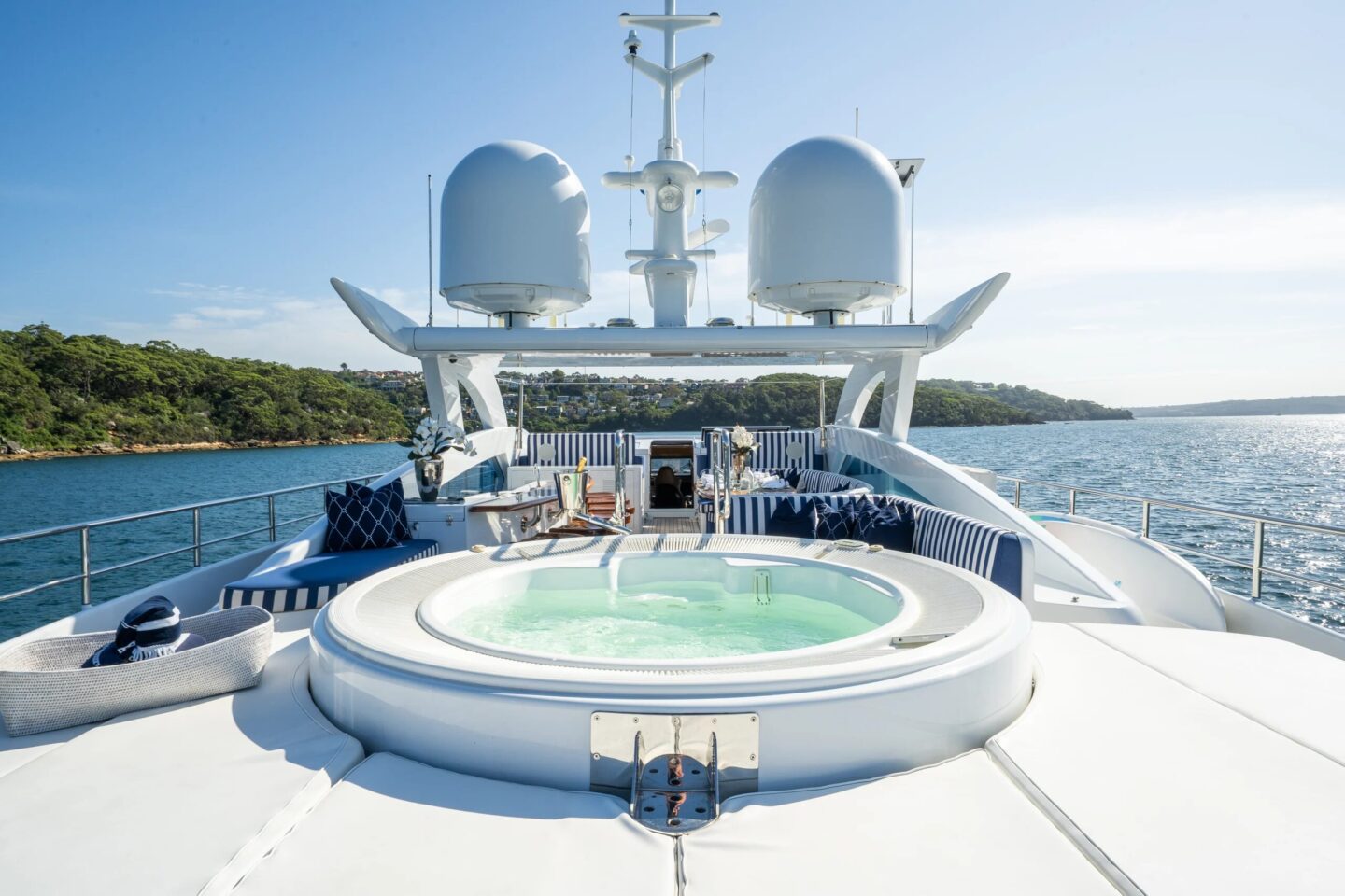 my-lumir-aft-deck-jacuzzi-1