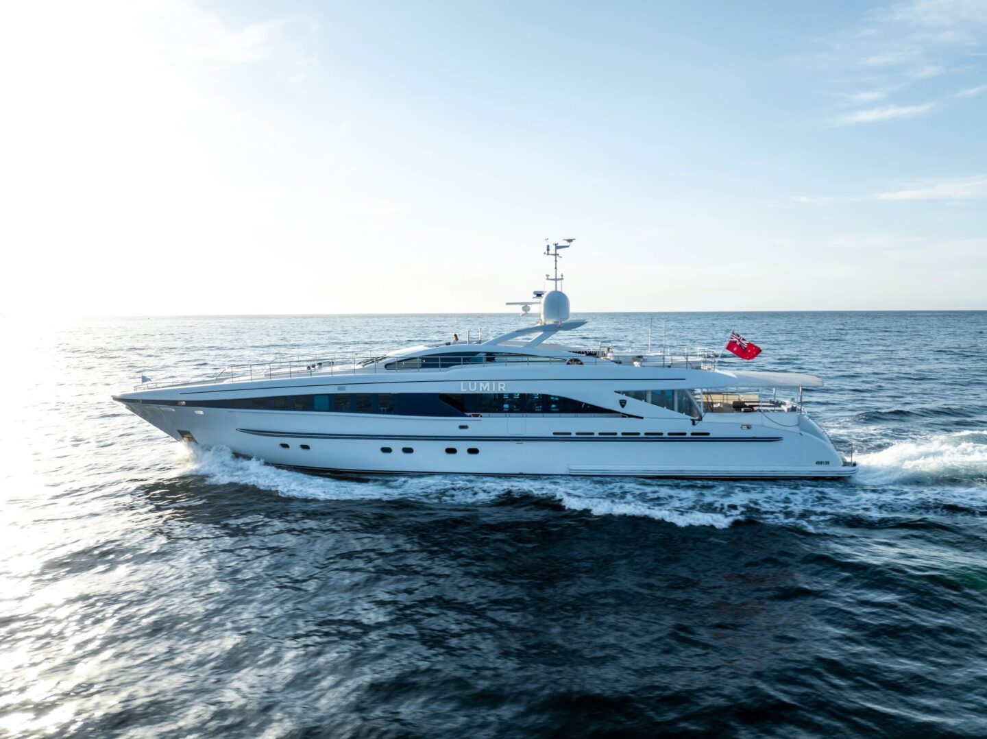 my-lumir-exterior-profile-portside