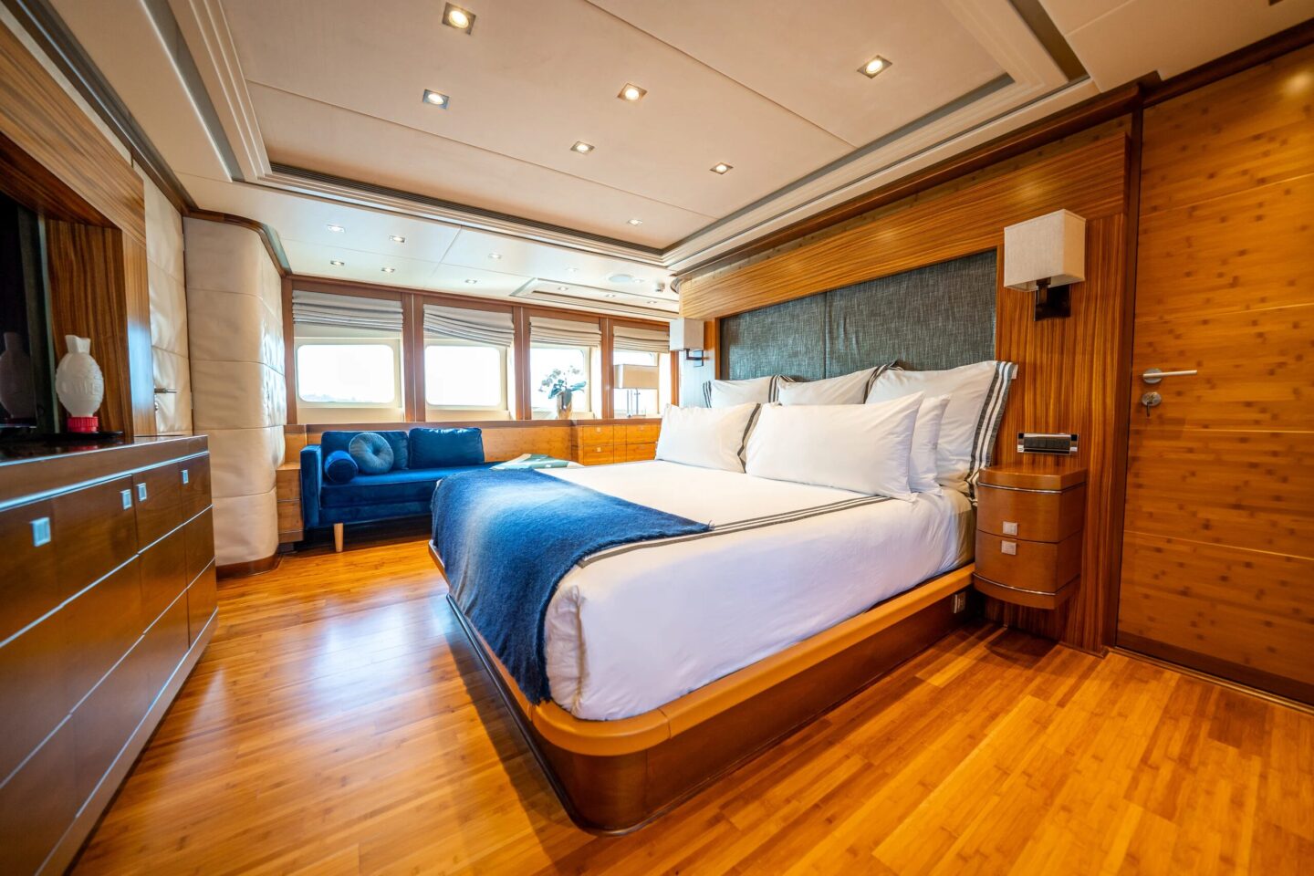 my-lumir-master-cabin-2