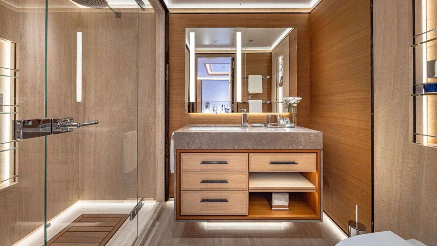 my-top-five-ii-guest-cabin-ensuite
