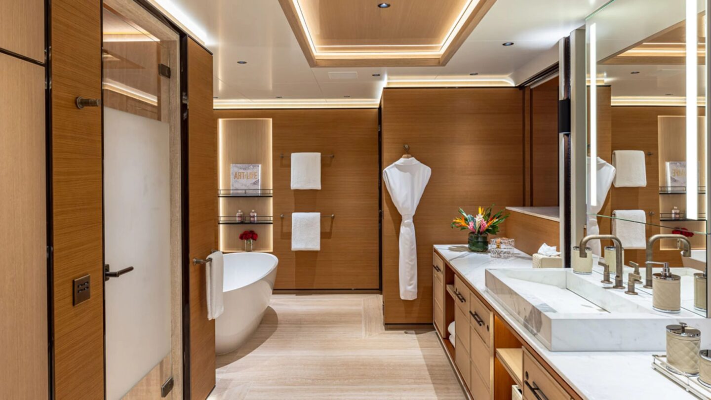 my-top-five-ii-master-cabin-ensuite-full-bathroom