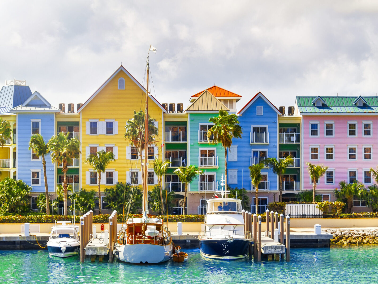 5 Amazing Bahamas Restaurants