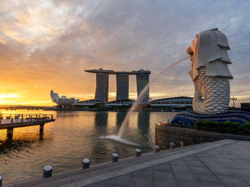 Sunset,Of,Singapore,Skyline.,Singapore`s,Business,District,,Blue,Sky,And