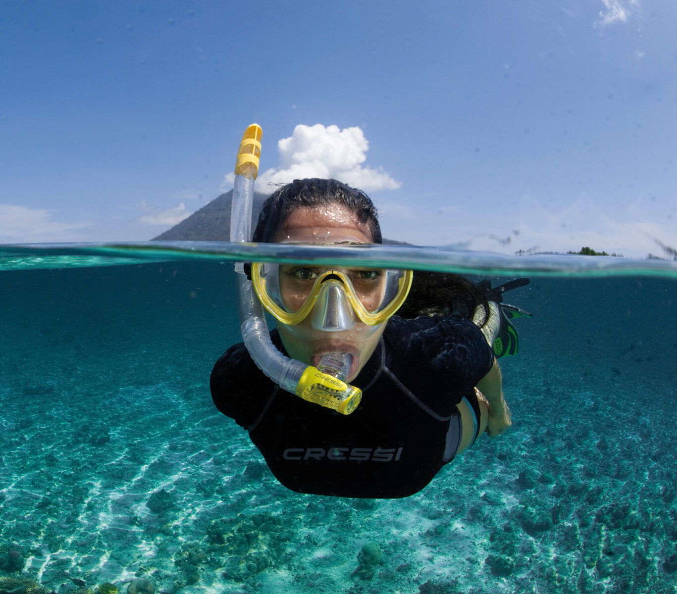 how to charter a yacht Snorkelling lifestyle shot