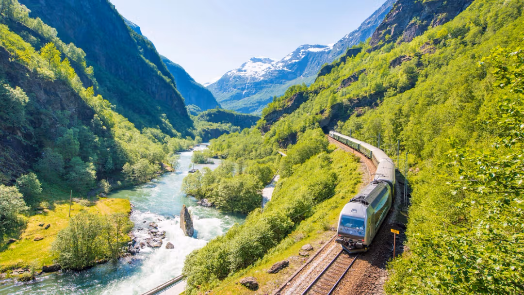 Famous railway train Norway flam