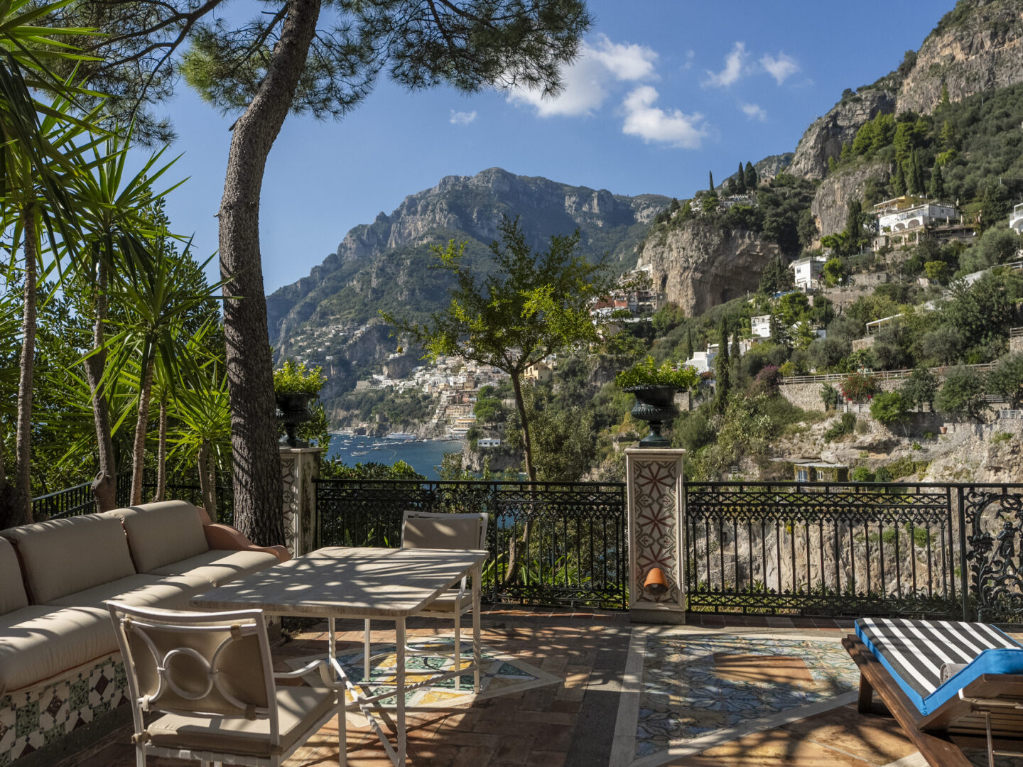 Bernstein's Terrace, Treville Positano