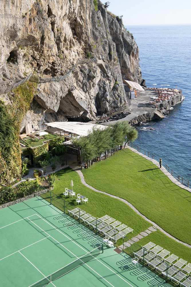 Il San Pietro tennis court