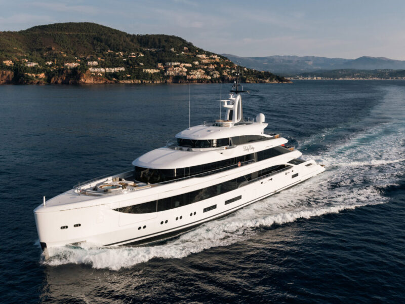Lady-Estey-Benetti-Yachts