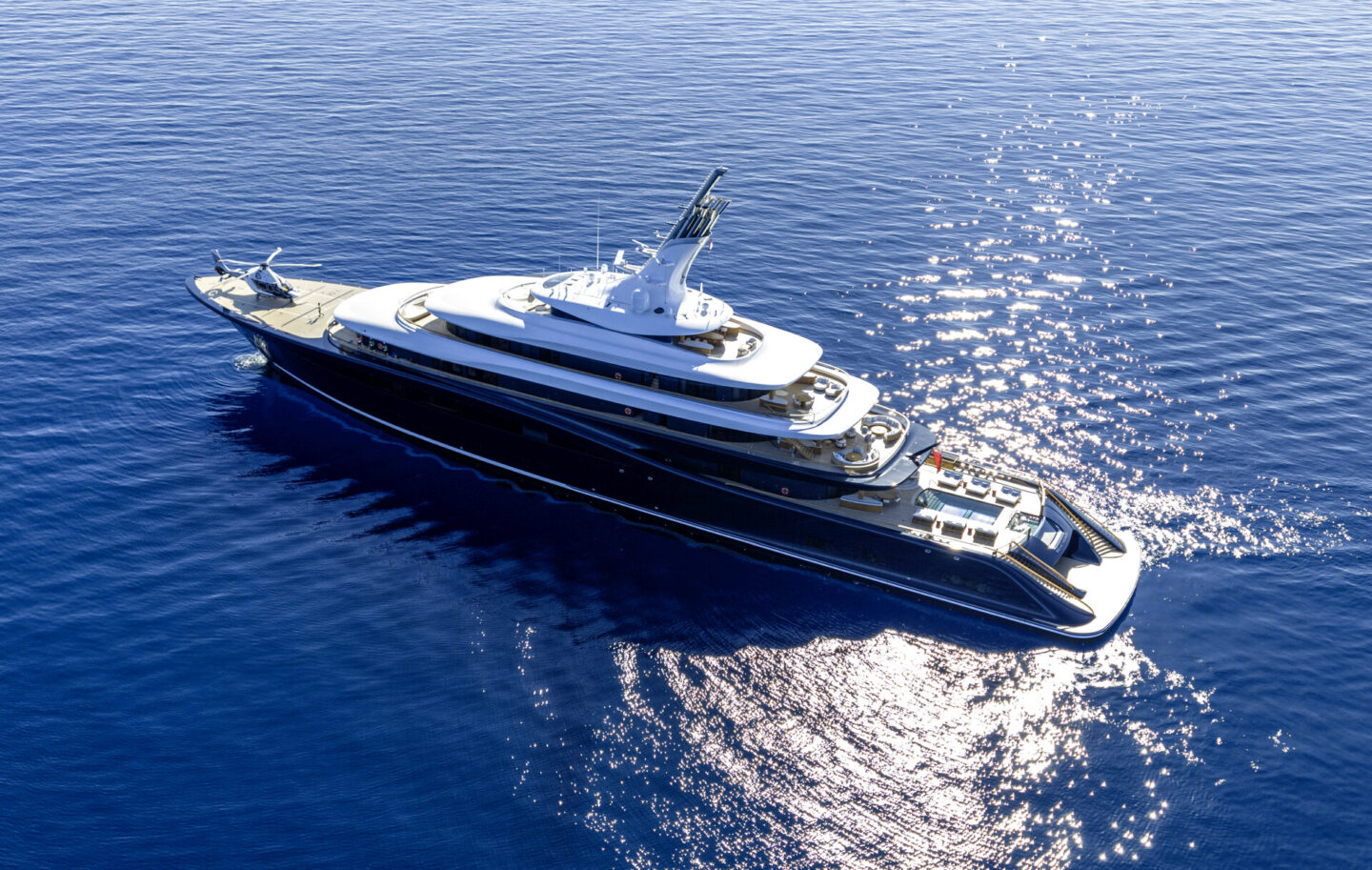 Charter Yacht Breakthrough