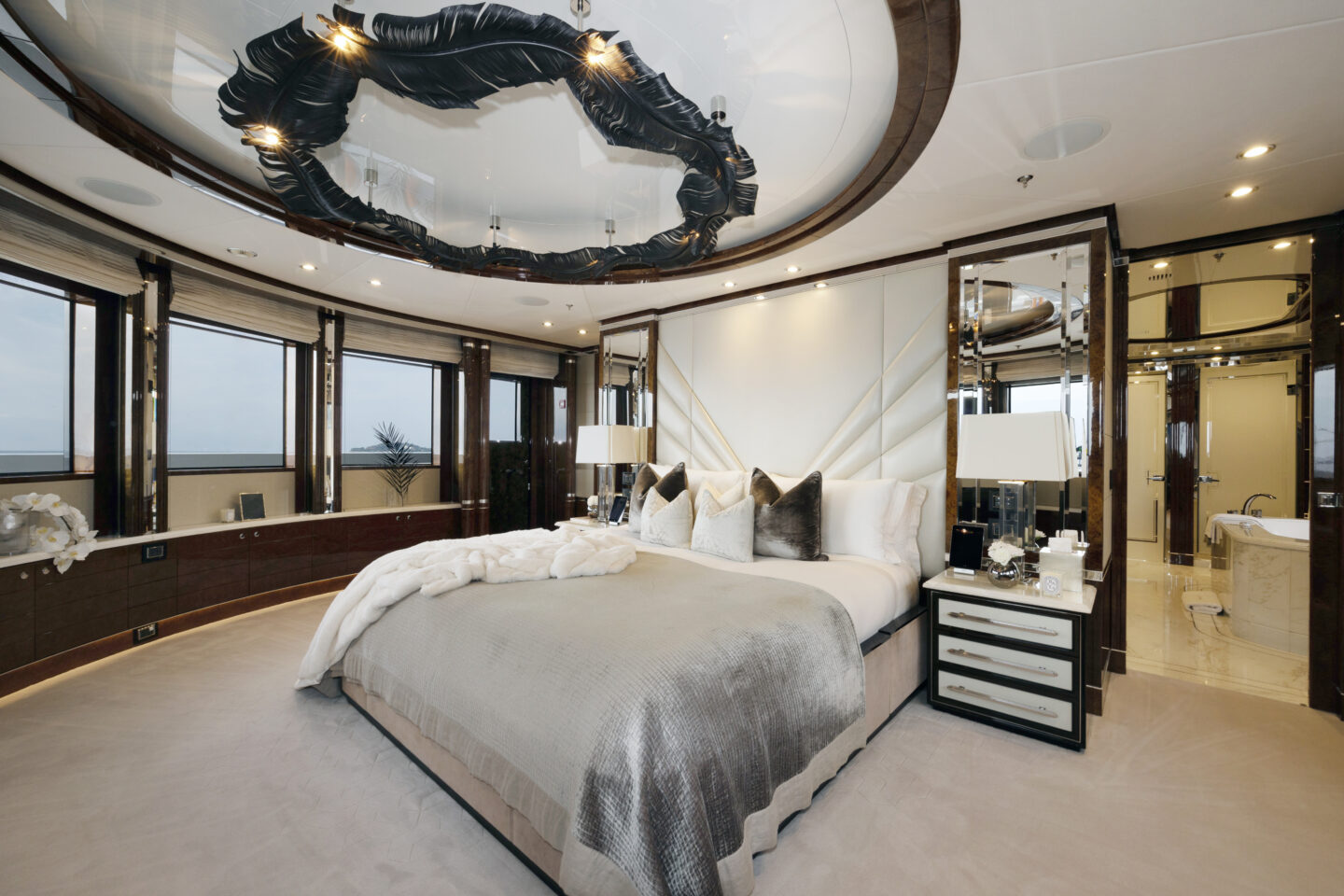 M/Y Soundwave for charter master cabin Credit: Roccabella / Malcorps.